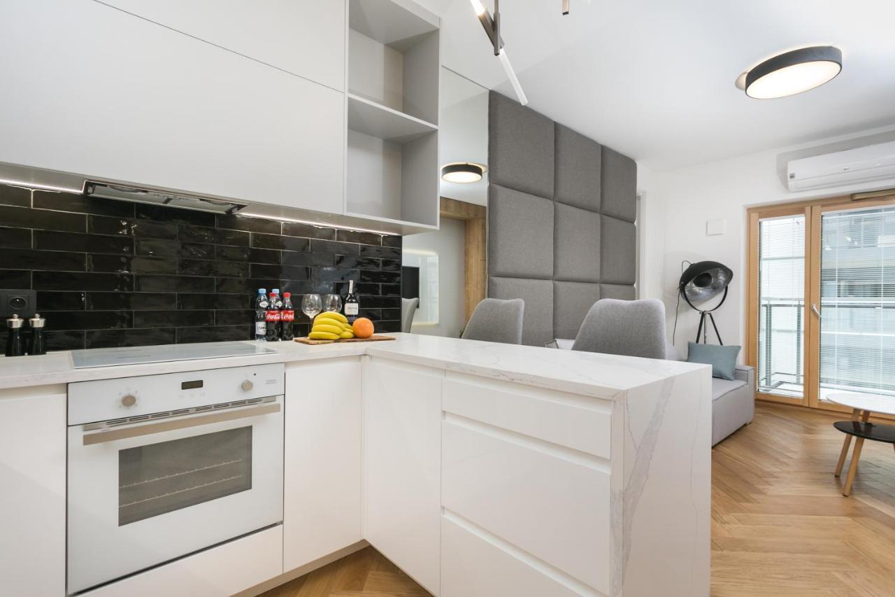 Luxury Apartments Mennica Residence - Golden Apartments - City Center Warsaw Ngoại thất bức ảnh