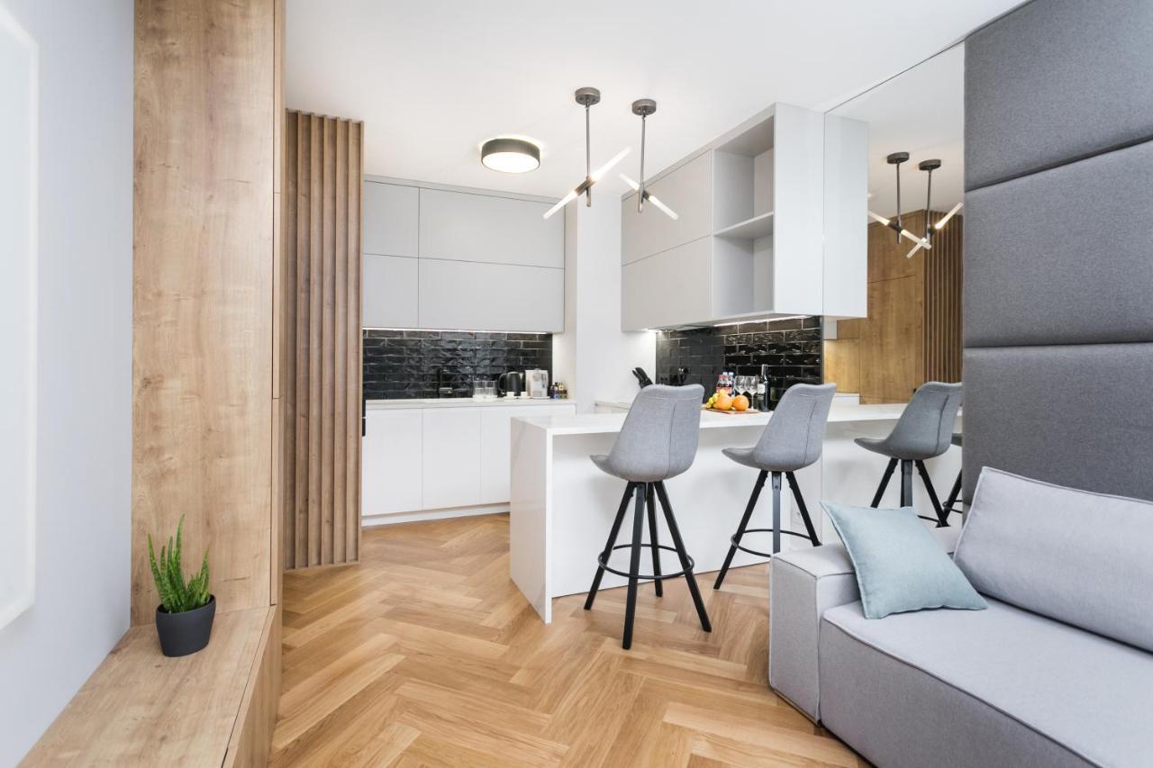 Luxury Apartments Mennica Residence - Golden Apartments - City Center Warsaw Ngoại thất bức ảnh