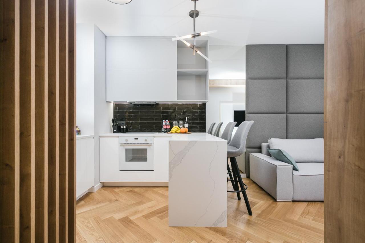 Luxury Apartments Mennica Residence - Golden Apartments - City Center Warsaw Ngoại thất bức ảnh