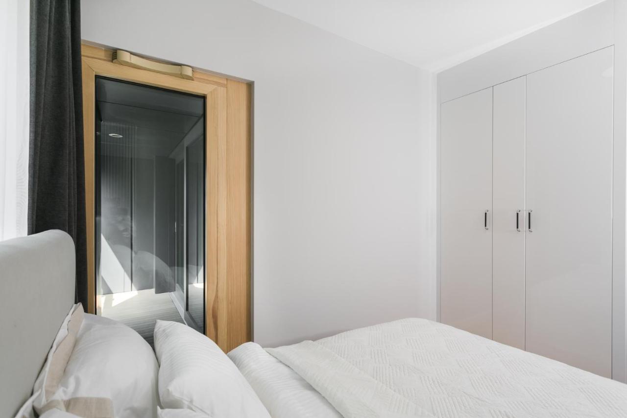Luxury Apartments Mennica Residence - Golden Apartments - City Center Warsaw Ngoại thất bức ảnh